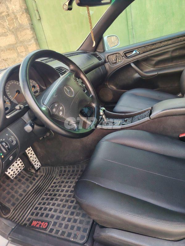 Mercedes E 200 2.0 L, 2001, 300 km — Avtomobillər, Bakı (2)
