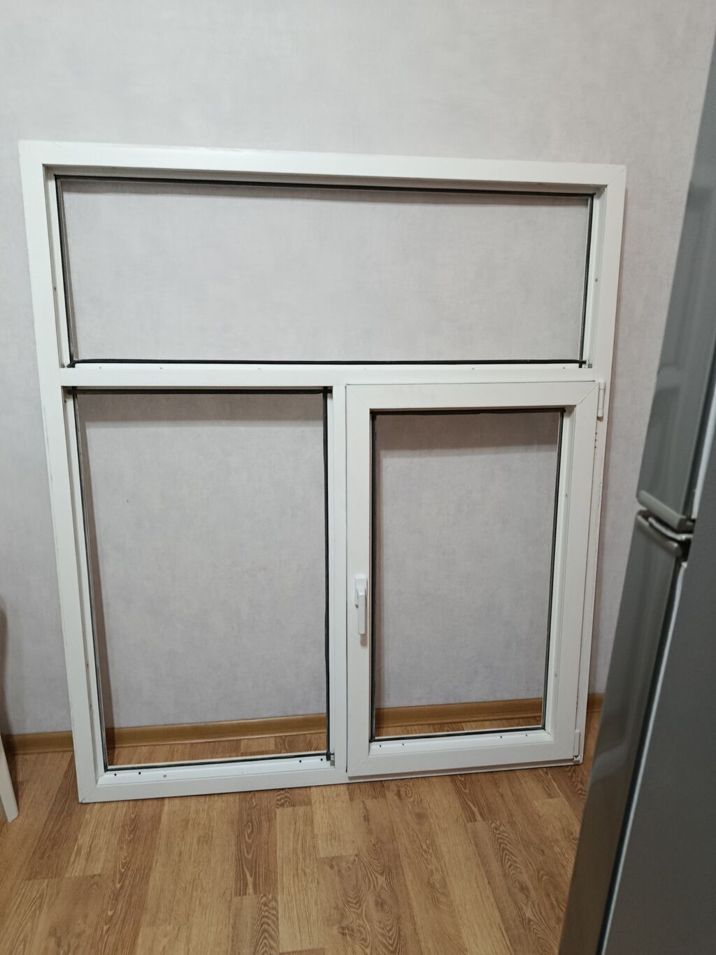İşlənmiş ağ rəngli PVC Eni138, hündürlüyü 160 sm-di. Endirim — Pəncərələr, qapılar, balkonlar, Bakı (2)