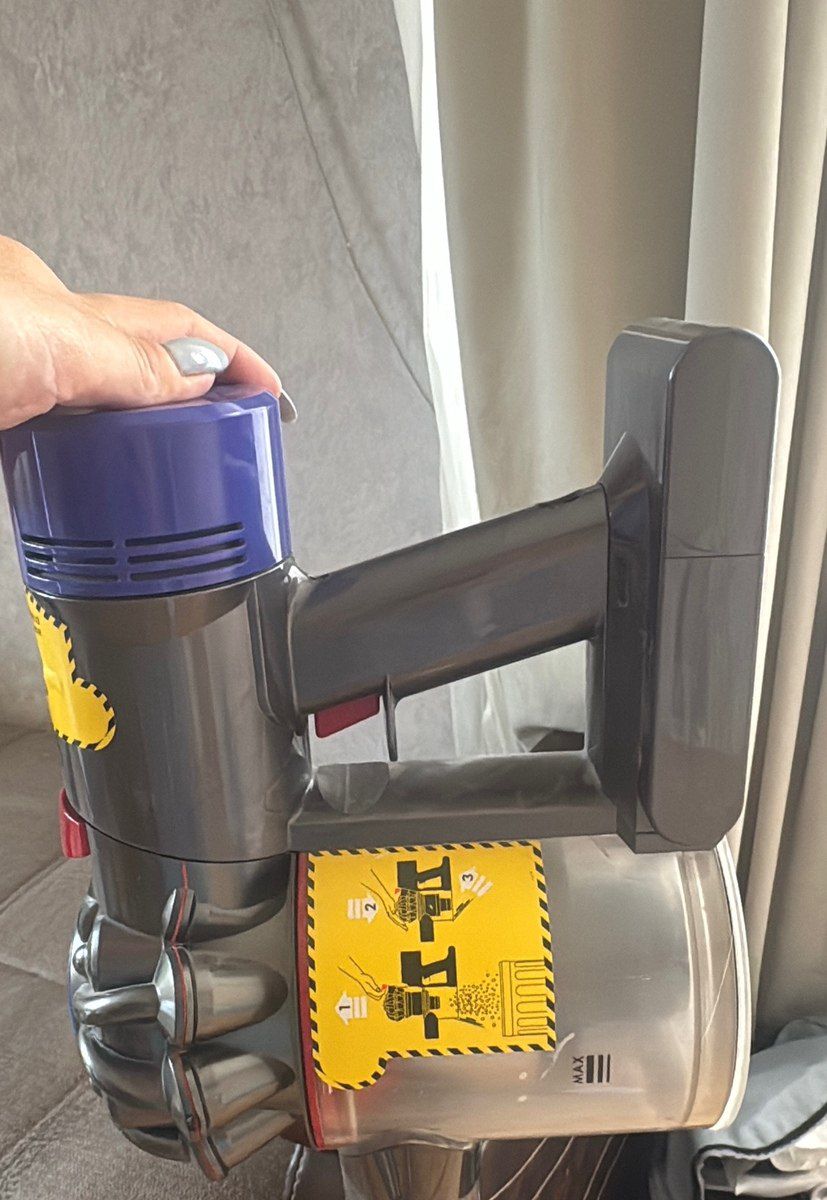 Dyson vertikal tozsoran V8 — Ev texnikası, Bakı