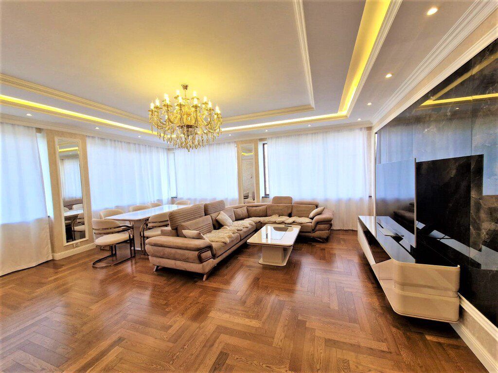 İcarəyə verilir 5 otaqlı yeni tikili 320 m² — Mənzil, Bakı (2)