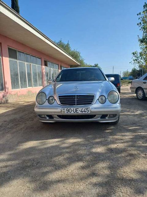 Mercedes E 240, 2.6 L, 2001 il, 280 000 km — Şirvan