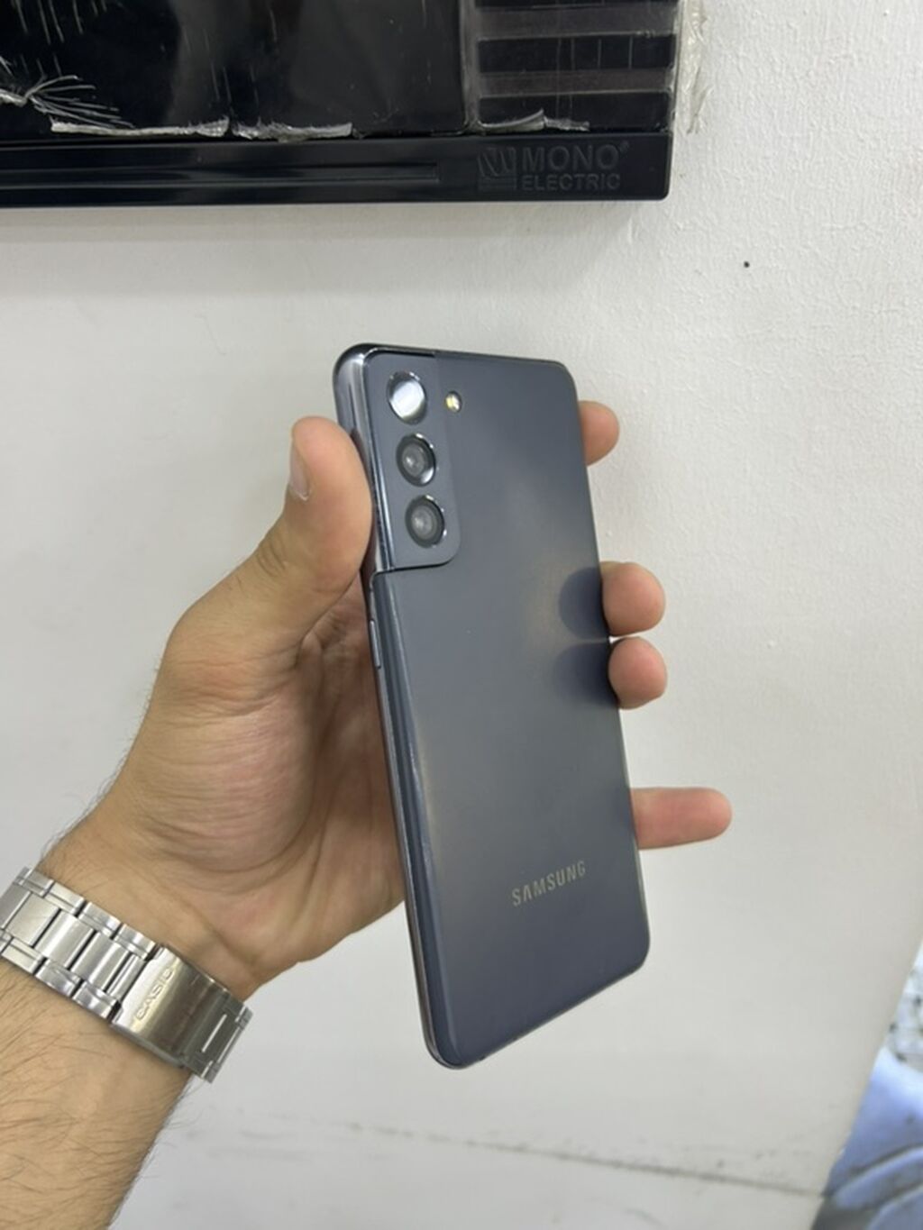 Samsung Galaxy S21, 128 GB, rəng - Boz, Simsiz şarj — Samsung, Gəncə (2)