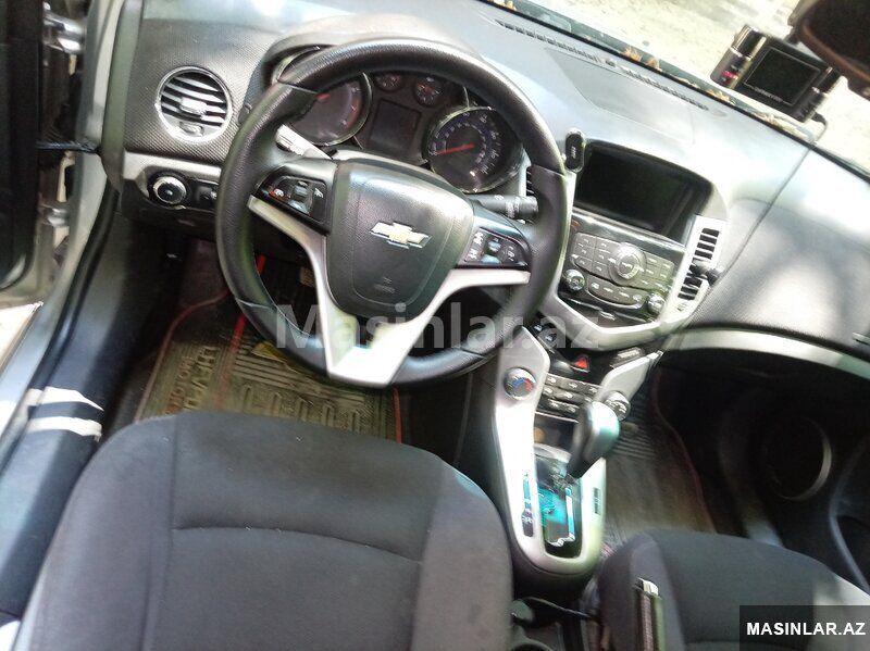 Chevrolet Cruz ltrs, 2014 il 99-ZR-133 — Avtomobillər, Mingəçevir (4)