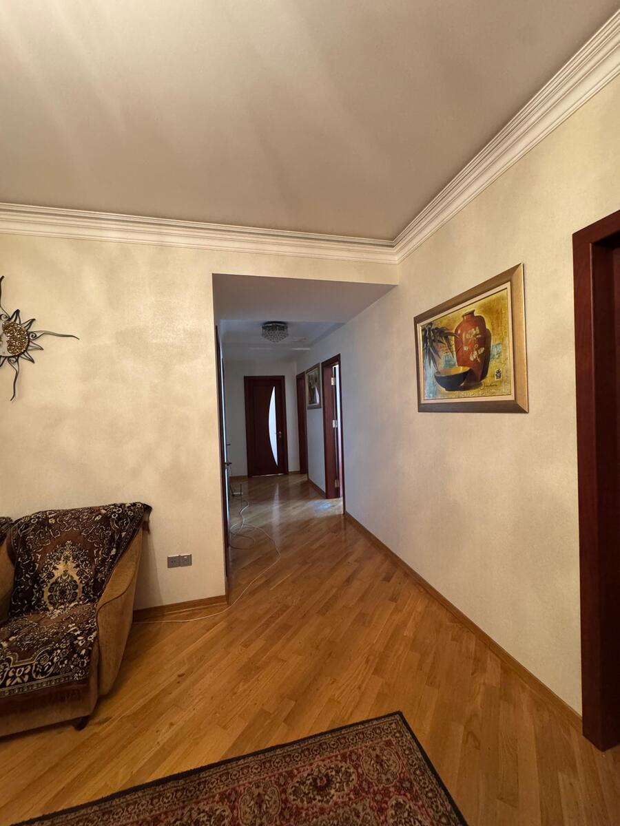 Satılır 3 otaqlı yeni tikili 140 m² — Mənzil, Bakı (11)