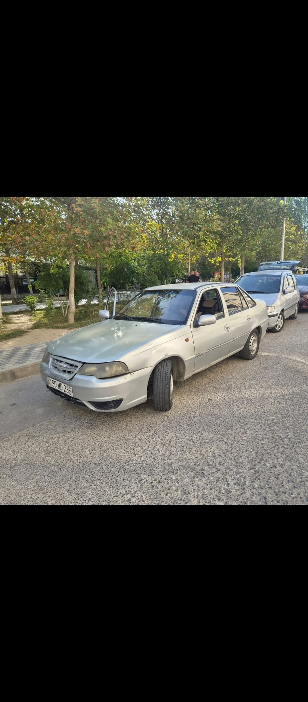 Daewoo Nexia, sedan, gümüşü rəng. - Yanacaq: benzin - Sürətlər qutusu 90-MD-235 — Avtomobillər, Bakı (3)
