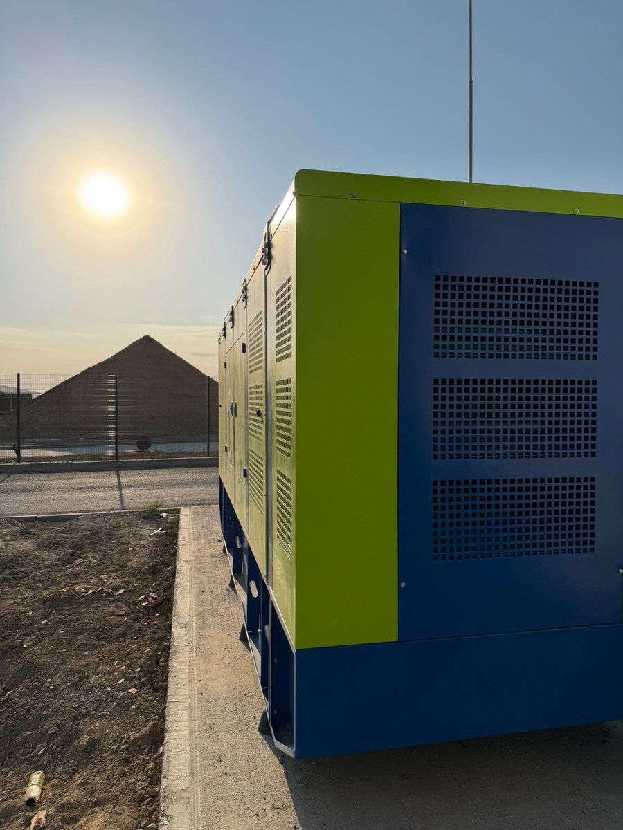 Generator Genpower — Biznes və avadanlıq, Bakı (3)