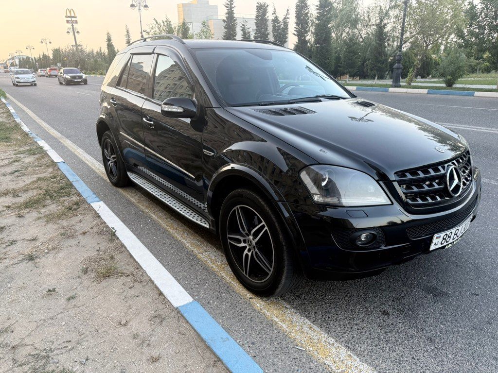 Mercedes ML 350 4MATIC, 3.0 L, 2006 il, 324 000 km 88-BJ-307 — Avtomobillər, Sumqayıt (2)