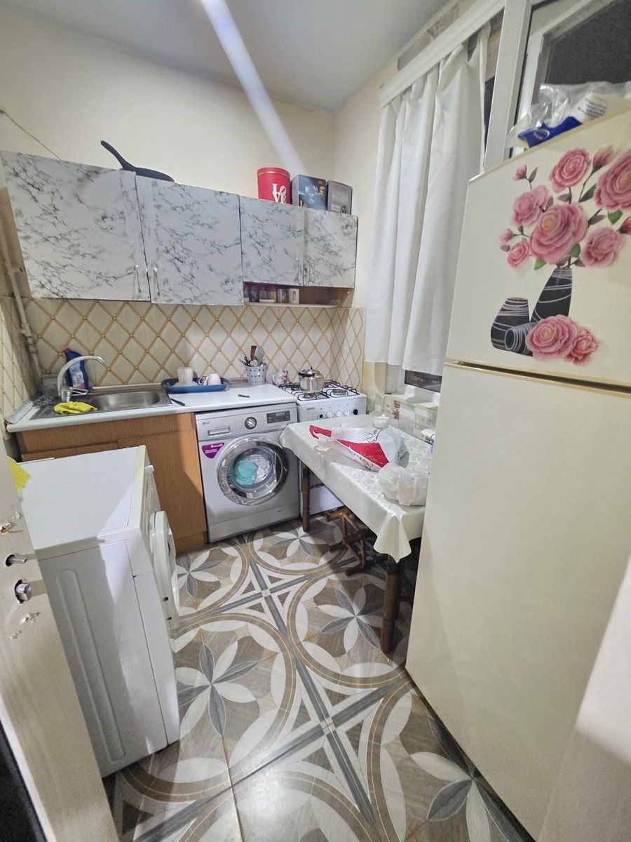 Satılır 2 otaqlı köhnə tikili 45 m² — Mənzil, Bakı (4)