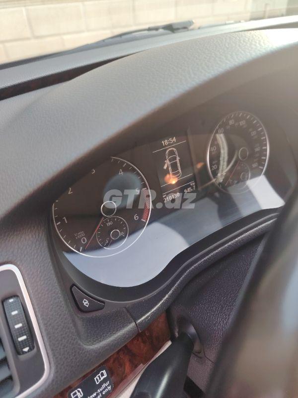 Volkswagen Passat 0.2 L, 2012, 215 000 km — Avtomobillər, Bakı (2)