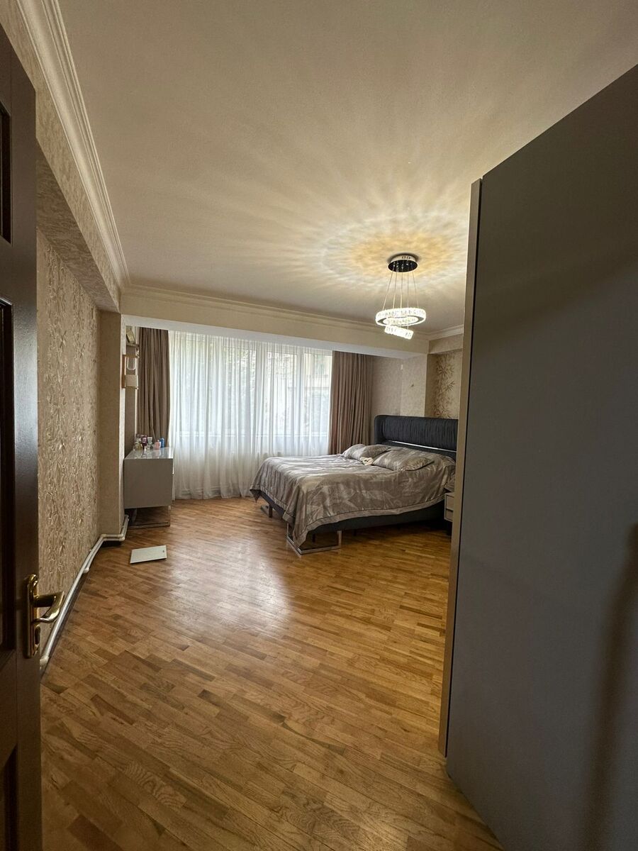 Satılır 2 otaqlı köhnə tikili 50 m² — Mənzil, Bakı (9)