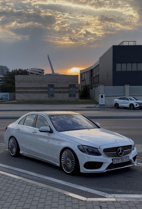 Mercedes C 300 4MATIC, 2.0 L, 2016 il, 125 000 km — Bakı