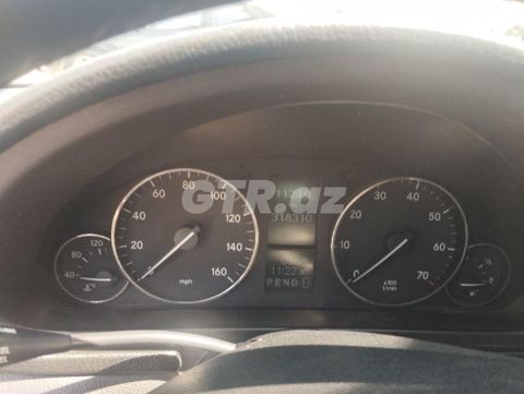 Mercedes C 250 2.5 L, 2006, 318 000 km — Naxçıvan