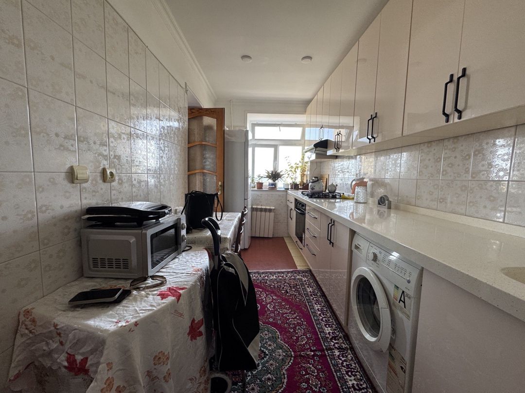 Satılır 4 otaqlı köhnə tikili 100 m² — Mənzil, Bakı (4)