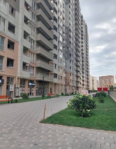 Satılır 2 otaqlı yeni tikili 50 m² — Bakı