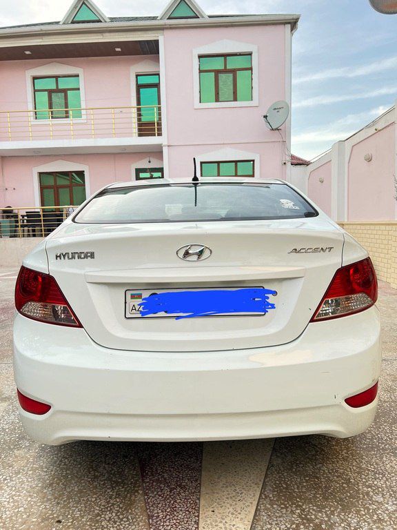 Hyundai Accent, 1.6 L, 2011 il, 195 000 km — Avtomobillər, Bakı (2)