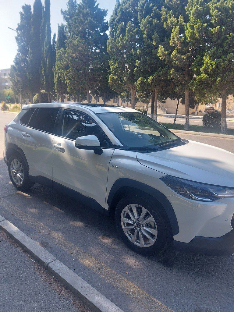 Toyota Corolla Cross, 2.0 L, 1.31 kWh, 2025 il, 12 000 km — Avtomobillər, Sumqayıt (4)