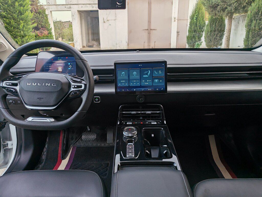 Wuling Starlight, 1.5 L, 20.5 kWh, 2023 il, 25 800 km — Avtomobillər, Bakı (7)
