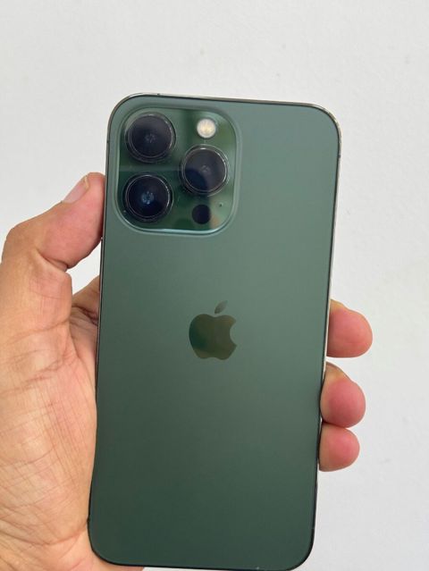 İdeal vəziyyətdə.Dəyişən detalı yoxdu.Karopqası,usb var — Bakı
