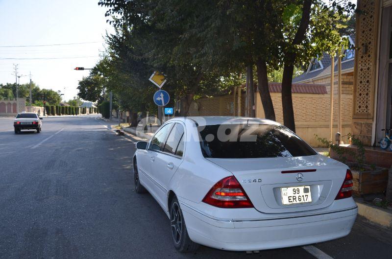 Mercedes C 240 2.6 L, 2001, 250 000 km — Avtomobillər, Ağcabədi (6)