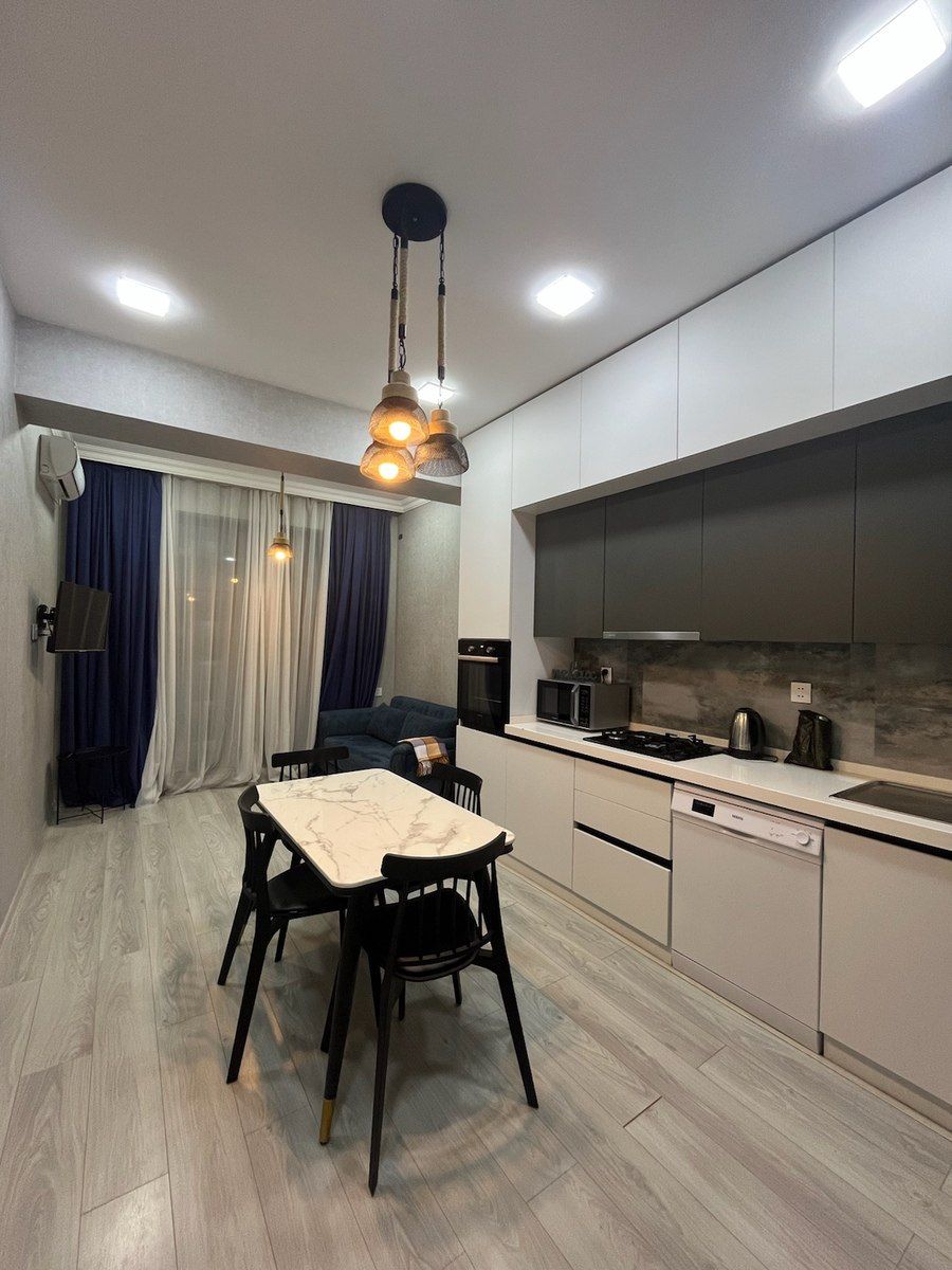 3-otaqlı yeni tikili kirayə verilir, 28 May m., 100 m² — Mənzil, Bakı