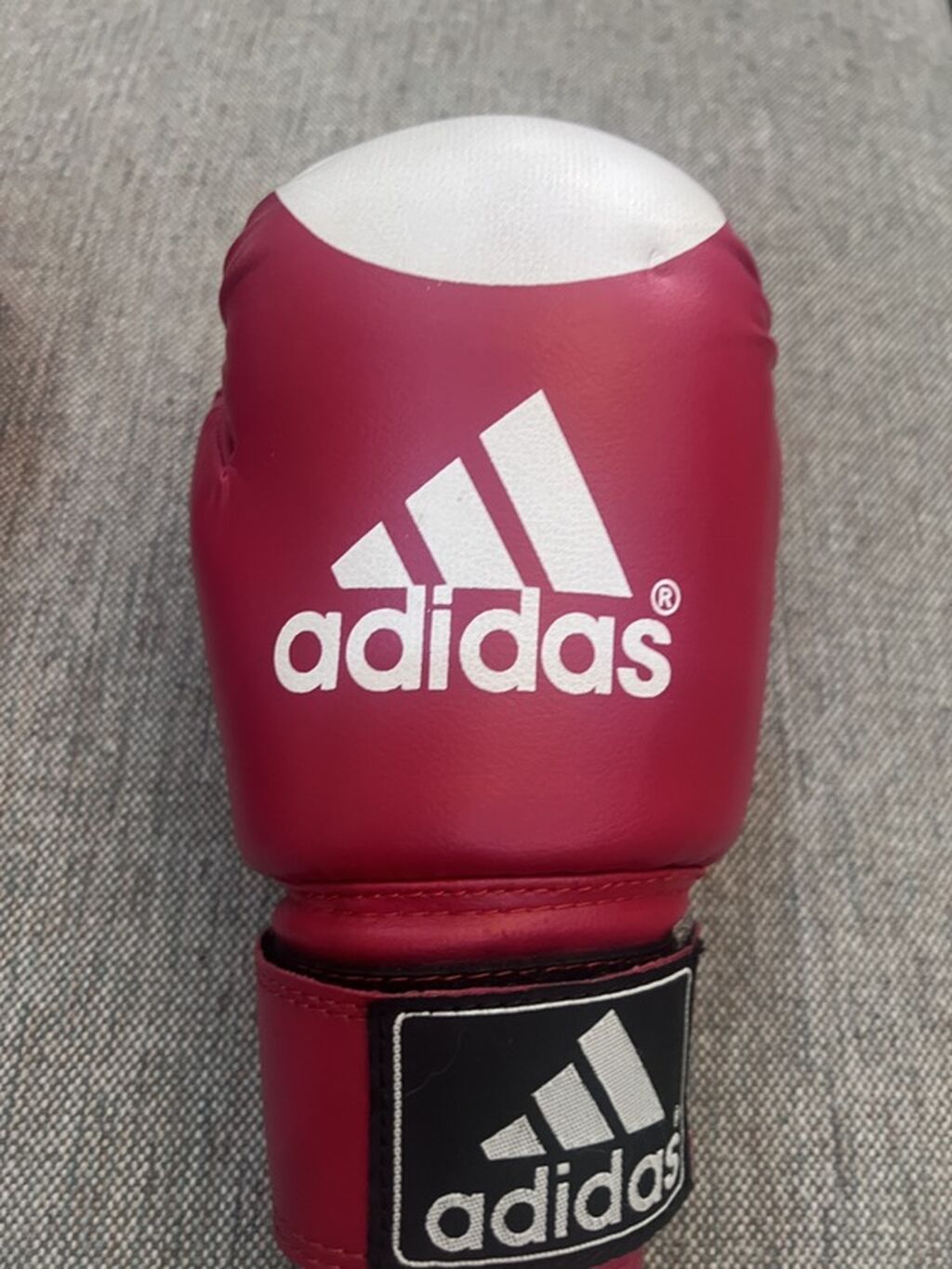 Adidas boks əlcəkləri – 6 OZ - Rəng: qırmızı, barmaq uclarında ağ — Döyüş sənətləri, Digah (3)