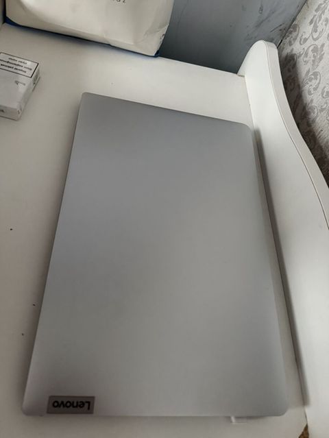 Lenovo IdeaPad 1 (15.6") noutbuk - Ekran: 15.6" Full HD (nazik — Noutbuklar və planşetlər