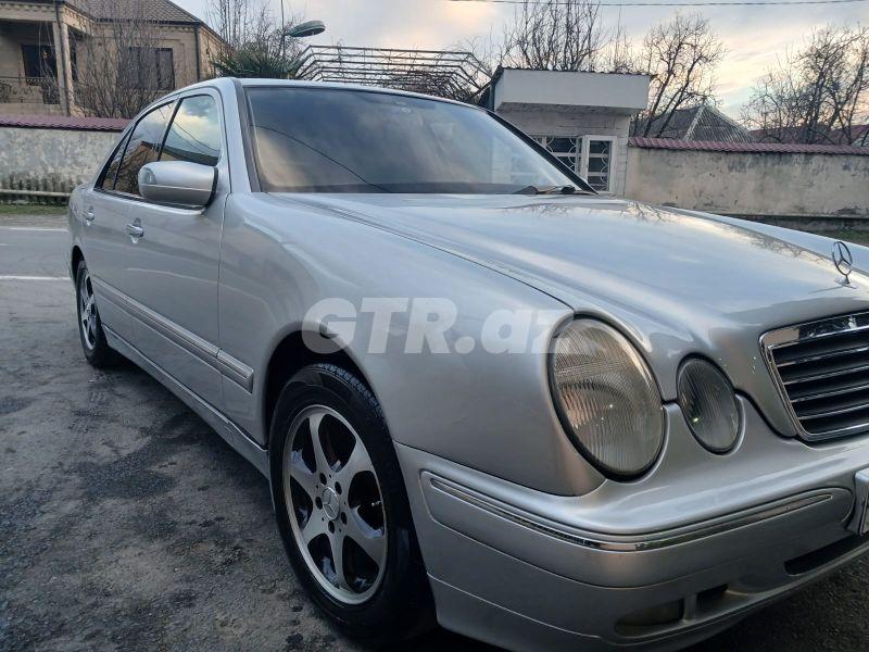 Mercedes E 220 2.2 L, 2000, 450 690 km 99-XE-075 — Avtomobillər, Balakən (2)