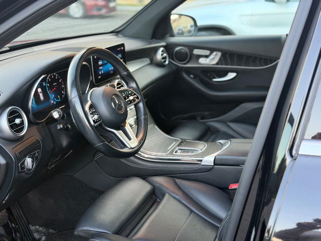 Mercedes GLC 300 4MATIC, 2.0 L, 2019 il, 74 000 km — Avtomobillər, Bakı (4)
