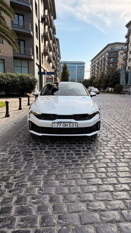Kia K5, 2.0 L, 1.6 kWh, 2025 il, 8 427 km — Bakı
