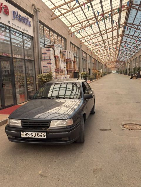 Opel Vectra: 2 l 1994 il 270000 km Sedan — Bakı