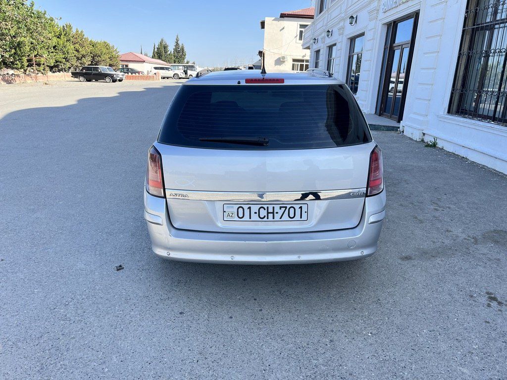 Opel Astra, 1.3 L, 2005 il, 350 000 km 01-CH-701 — Avtomobillər, Bakı (6)