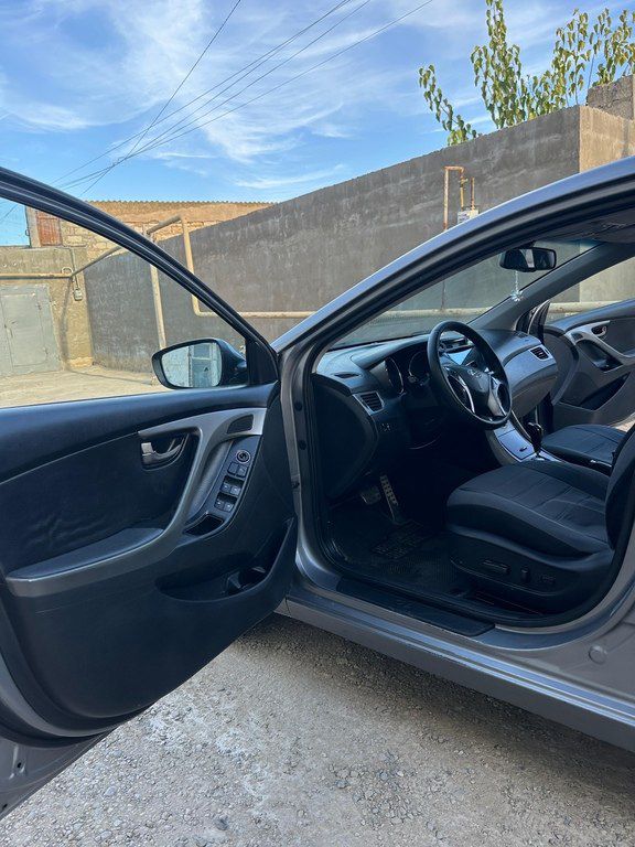 Hyundai Elantra, 1.8 L, 2011 il, 197 322 km — Avtomobillər, Bakı (11)