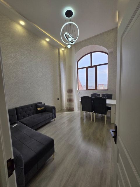 Satılır 2 otaqlı yeni tikili 47 m² — Bakı