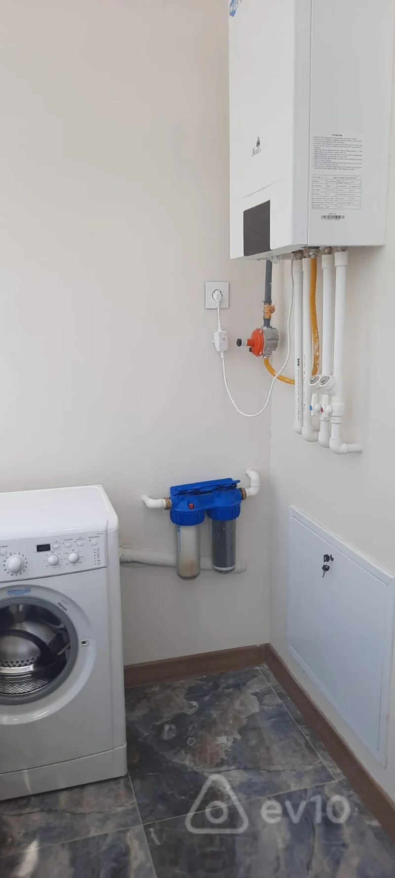 4 otaqlı mənzil, 100 m², Azərbaycan prospekti — kirayə — Mənzil, Bakı (9)