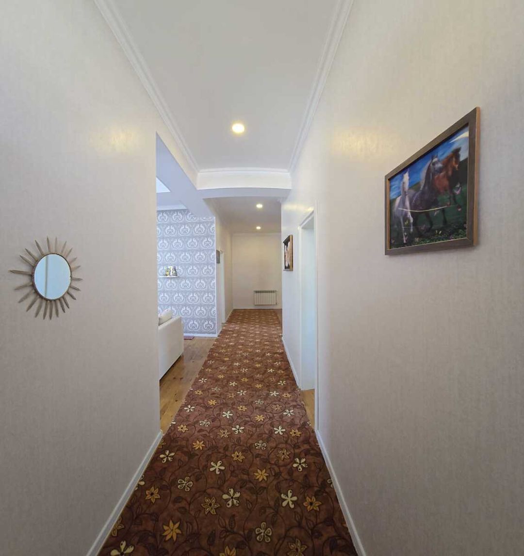 Satılır 5 otaqlı həyət evi/bağ evi 201 m² — Ev, villa, Bakı (9)
