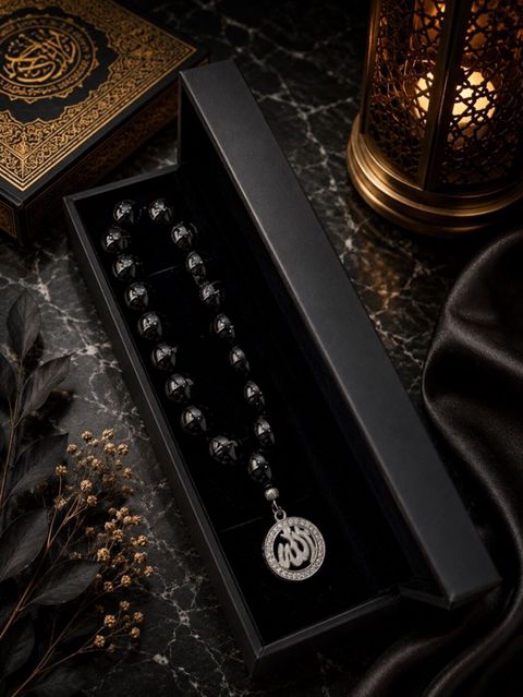 Qara oniksdən dua təsbehi – hədiyyə qutusunda - Material: parlaq — Bakı