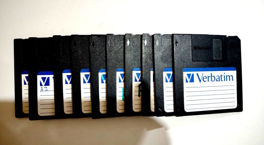 Verbatim 3.5" HD disketlər - Brend: Verbatim - Növ: 3.5 düym yüksək — USB fləş yaddaş, Oğuz (3)