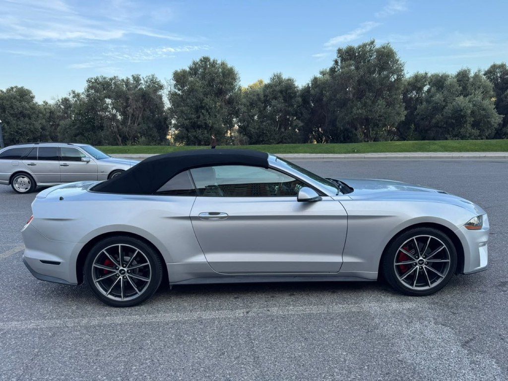 Ford Mustang, 2.3 L, 2019 il, 100 000 km — Avtomobillər, Bakı (8)