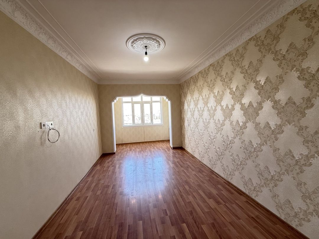 Satılır 3 otaqlı köhnə tikili 85 m² — Mənzil, Bakı