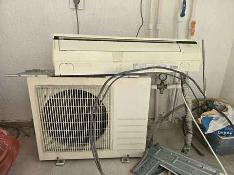 Kondisaner Arcelik 35,40 kv .260₼ satilir kocle bagli .Unvan Sumqayit — Bakı