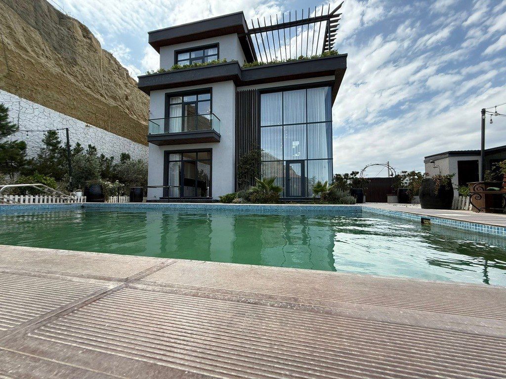Satılır 5 otaqlı həyət evi/bağ evi 500 m² — Ev, villa, Bakı