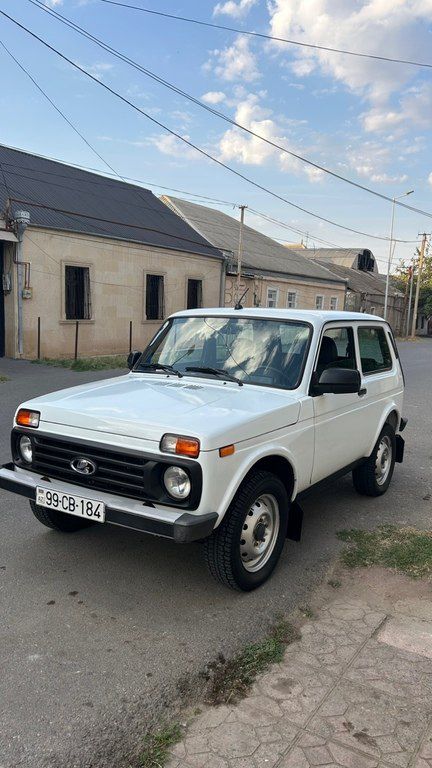 Lada (VAZ) Niva, 1.7 L, 2009 il, 215 000 km 99-CB-184 — Avtomobillər, Gəncə (2)