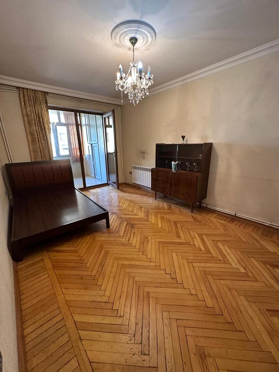 Satılır 3 otaqlı köhnə tikili 75 m² — Mənzil, Bakı (11)