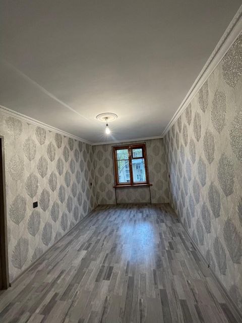 Satılır 2 otaqlı köhnə tikili 37 m² — Bakı