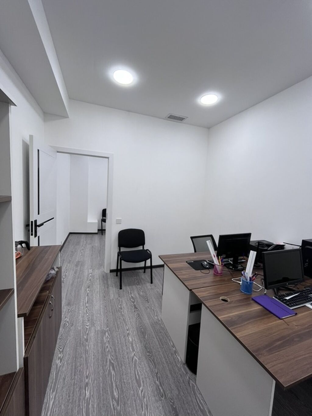 Af mall t/m 2-ci mərtəbə Shikh Jafarli Group (Ofislərin uzunmüddətli — Ofis, Bakı (3)