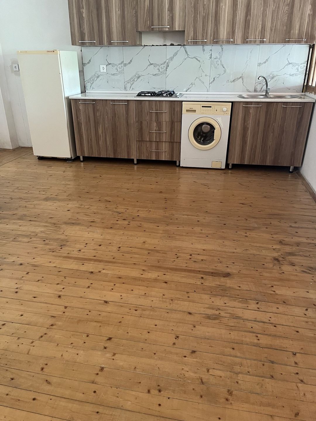 İcarəyə verilir 3 otaqlı həyət evi/bağ evi 130 m² — Ev, villa, Şəki (8)