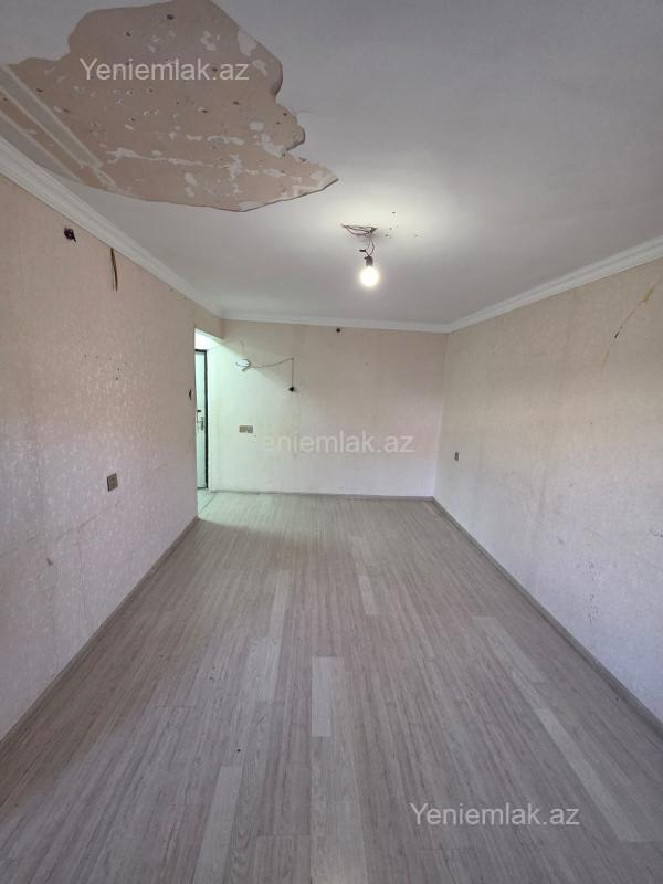 Kirayə 1 otaqlı Bina evi menzil (Köhnə tikili), 31 m², 4-cü mikrorayon — Mənzil, Sumqayıt (10)
