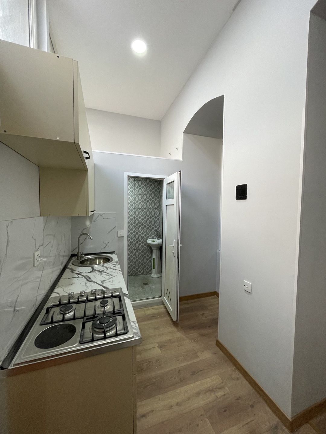 Satılır 1 otaqlı köhnə tikili 31 m² — Mənzil, Bakı (2)