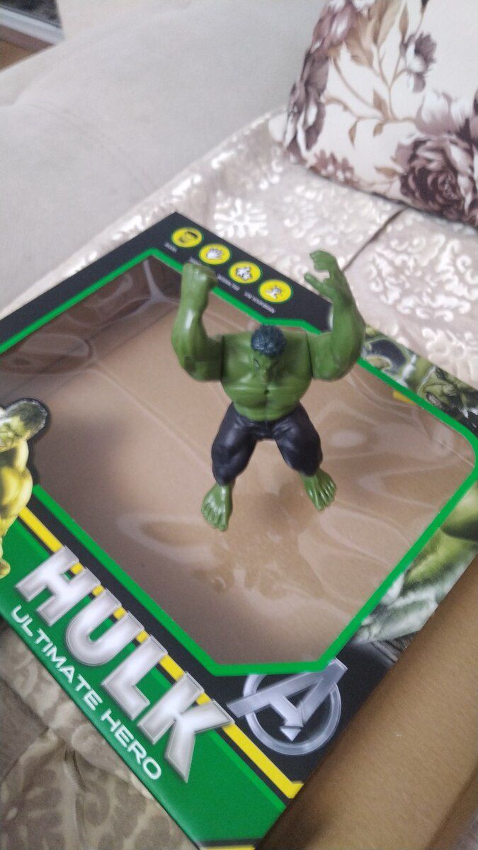 Hulk oyuncaq və desert eagle — Oyuncaqlar, Bakı (5)