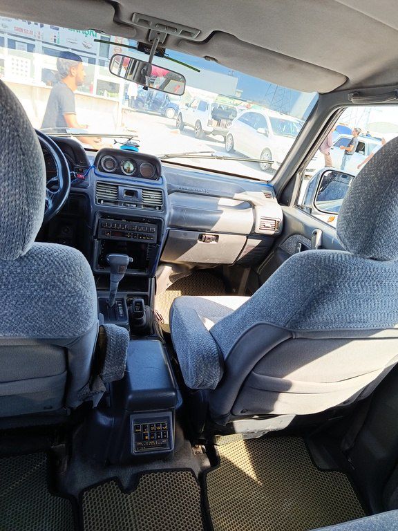 Mitsubishi Pajero, 2.8 L, 1995 il, 372 000 km 49-BX-166 — Avtomobillər, Bakı (2)